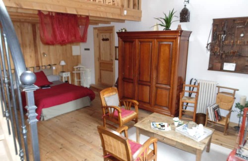 Saint-Maurice-de-Lignon House | Bed and breakfast Les Fermes du Château