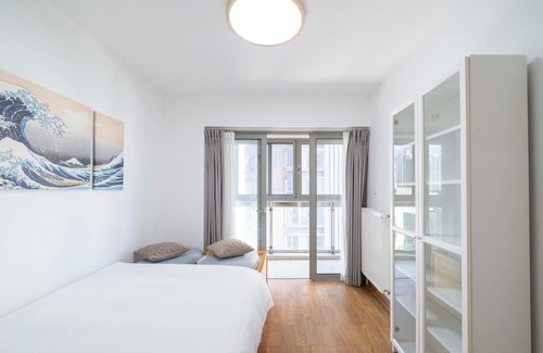 Xujiahui Bed & Breakfast | Tyms 3BR 2BA Apt Near Metro
