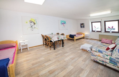 Lauda House | Room 'Zimmer 4' with Shared Terrace and Wi-Fi