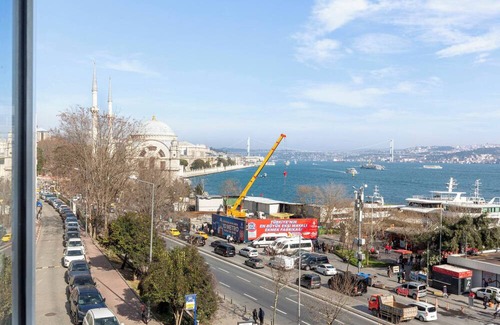 Kabatas Apartment | EXCLUSIVE SEA VIEW -BOSPHORUS HOME AT BEYOGLU
