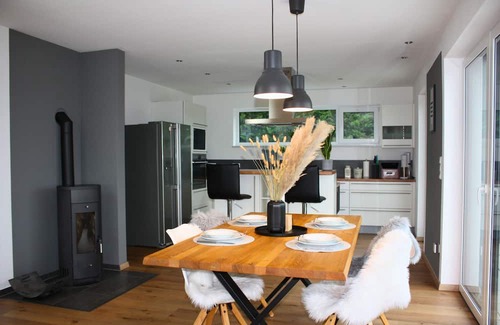 Gunzenhausen House | Vacation home at Reutberg
