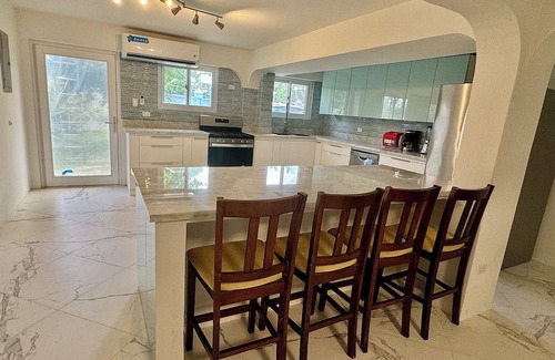 San Antonio House | Sunset Beach House