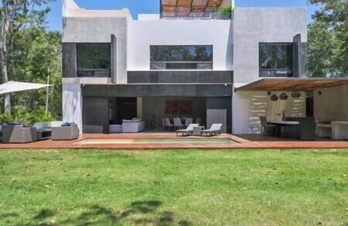 Akumal Villa | KINAN - Golf Course Villa in Tulum Country Club