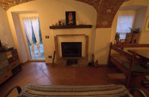 San Sebastiano da Po House | Dolce Casa - Charming Renovated Home with Modern Amenities and Antique Features