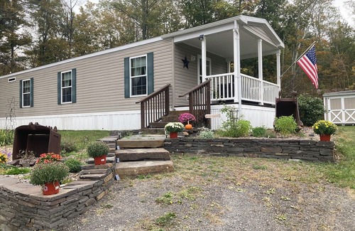 Olivebridge House | Cozy mobile home in centrally located, beautiful, Olivebridge.