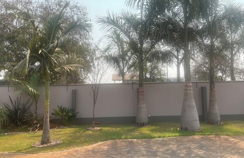 Harare Apartment | Charming 2-bedroom apartment in superb Harare with WiFi