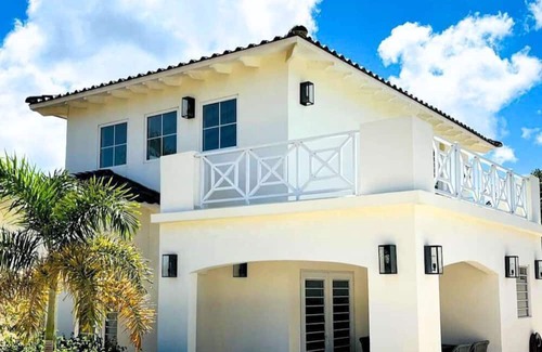Playa Villa | Bonaire Village Villa 1B by Bookaparadise