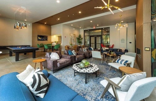 Sobro Apartment | . A breathe taking view of the Gulch. Apartment is located on top of Bar Louis