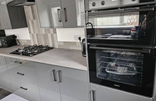 Aberaman House | Jubilee Jewel a treasure in The Queen of Valleys