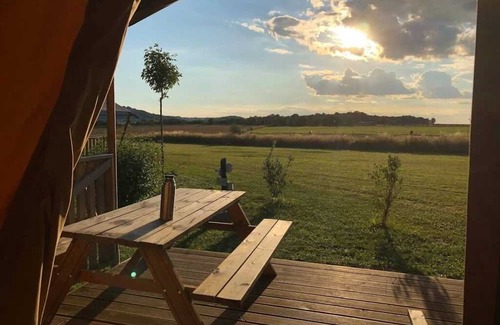 Peigney House | Camping 5 étoiles - Piscine - ccaaabd
