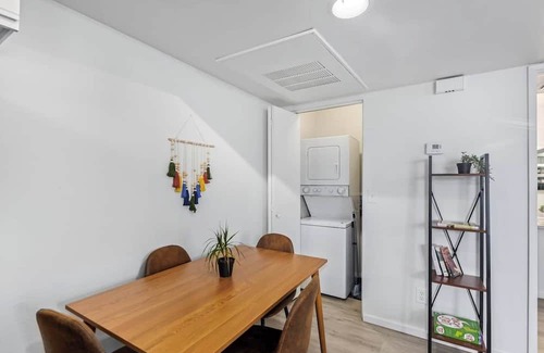 Mesa Apartment | This apartment is a 1 bedroom(s), 1 bathrooms, located in Mesa, AZ.