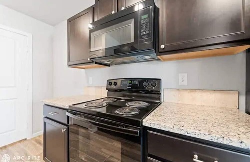 Lubbock House | Cozy Corner Retreat 3BR/2BA Short drive to TTU