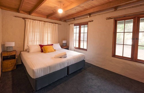 South Bruny House | Cloudy Creek Cottage ~float in serenity!