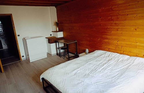Cornier Apartment | Appartement Situé Entre Genève et Annecy, Proche Autoroute et Gare