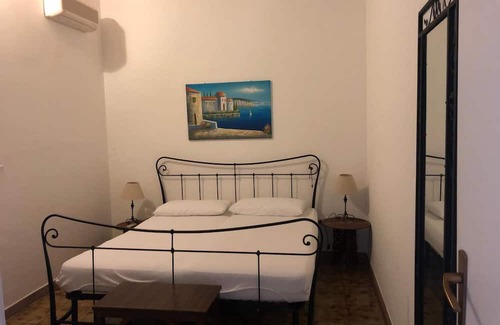Granelli Villa | Villa 'Bougainvillea' with Sea View, Private Terrace and Air Conditioning