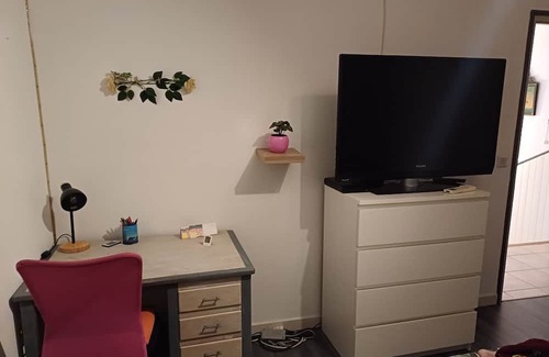 Six-Fours-les-Plages House | Quiet house in the pines close to the sea, forest and essential shops.