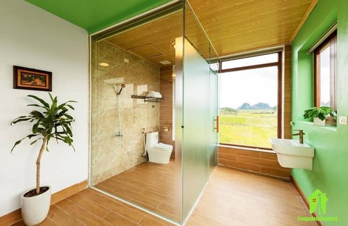 Ninh Binh House | Trang An Ao Dai Homestay - Triple room with field view - Thien Ha room
