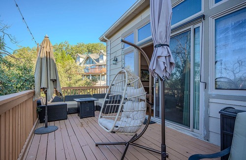 Lake Arrowhead Ski Chalet | Enchanted Lakeside Castle 4BR/6BA/2LR 5009SQ FT Hot Tub And Scenic Lake Views