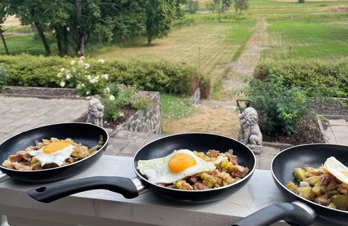 Tomta House | Lovely mansion in Grisslehamn
