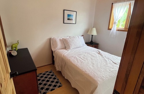 Sandringham Cabin | Adaline's Cottage at Sandringham