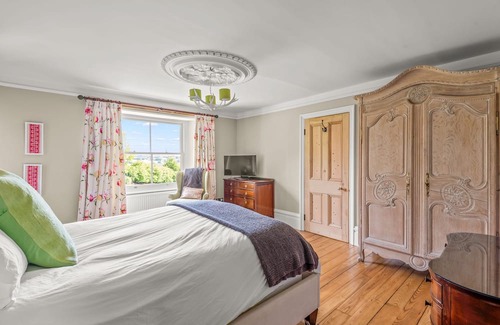 Moretonhampstead Other | Linscott Farmhouse sleeps 10 guests in 5 bedrooms