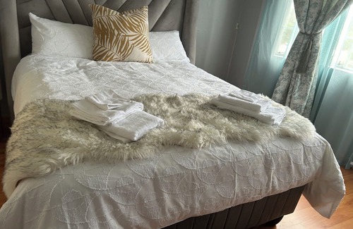 Pietermaritzburg Apartment | Serene 3-bedroom apartment with WiFi in Pietermaritzburg