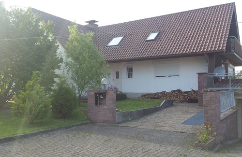 Schoemberg Apartment | Cozy and Quite Apartment Near Black Forest