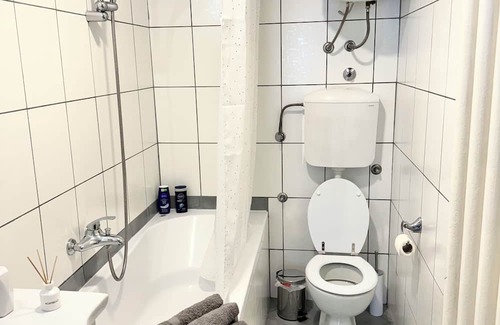 Banja Luka Apartment | Charming 1-bedroom apartment in Banja Luka with Wifi and AC.