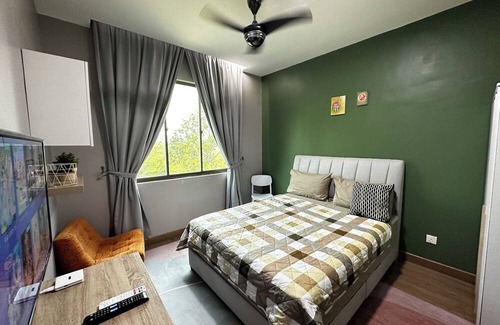 Cyberjaya House | Self Check in Homestay Room 3A, Y5 Netflix Parking Coway