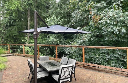 Boulevard Bluffs House | Private 3-bedroom house in scenic Mukilteo with WiFi, AC