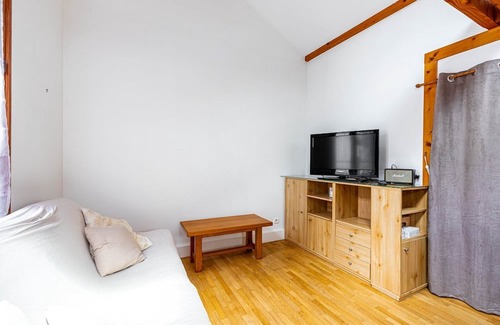 Arcueil House | GuestReady - Modern Comfort in Arcueil