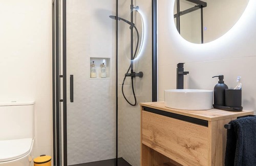 Figueras (Castropol) Apartment | Wanderlust Estudio, in the heart of Ribadeo