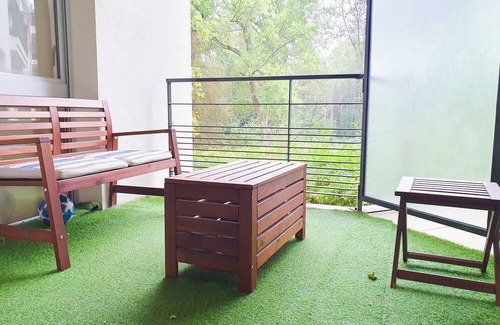 Guyancourt Apartment | Flat on the edge of the forest 30 min from Paris