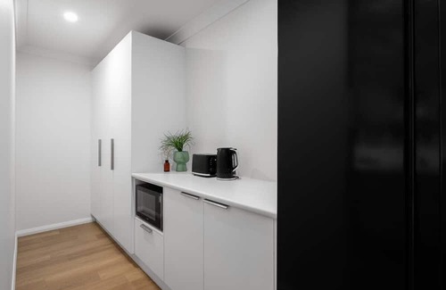 Thurgoona House | Albury Oasis Summary: