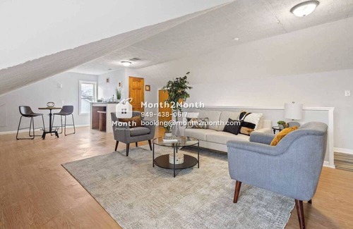 West Newton House | Grand Horizons Oasis on Shannon Lakes Way #42051