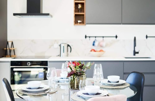 Kalamaja Apartment | Serenity in the City - Tallinn Retreat