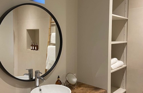 Sacquenay House | Manoir de Sacquenay - Independent guest house in the heart of Burgundy
