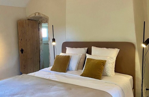 Sacquenay House | Manoir de Sacquenay - Independent guest house in the heart of Burgundy
