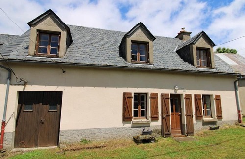 Jassat Cottage | Gite Marcenat, 3 bedrooms, 6 persons
