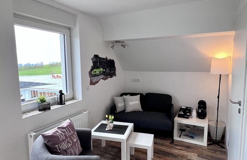 Rodder Apartment | Ideal für Motorsport, Nahe dem Nürburgring. Ruhig Gelegen,für Wanderer und Biker
