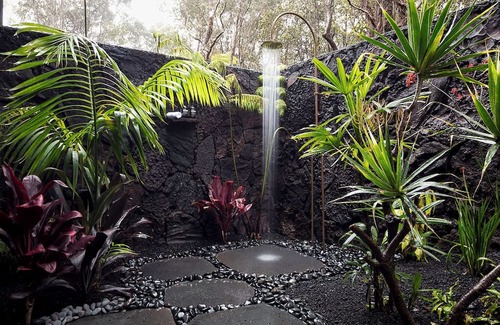 Volcano Cabin | IIWI - A Modern Retreat in Volcano