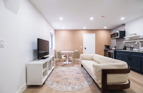 Regal Heights House | Large Double room with private bathroom and working area