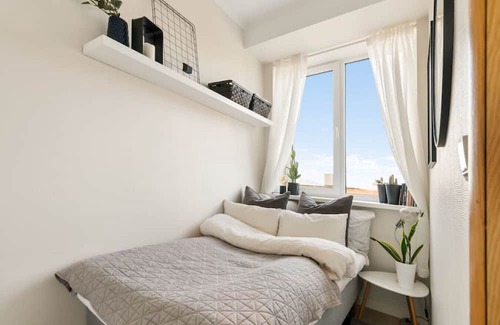 Sandviken Condo | Apartment hotel W/ 43sqm and self check-in