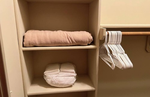 Mason Apartment | Fully furnished 1 bedroom apartment in MASON!