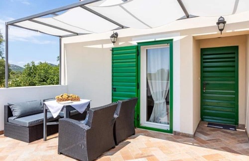 Pirovac Apartment | Apartment B&B Linda - with pool: R2(4) - Pirovac, Riviera Sibenik, Croatia