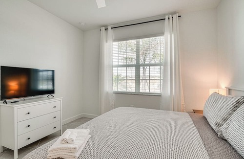 River Hall House | Alva Home w/ Private Pool - Golf Course On-Site!