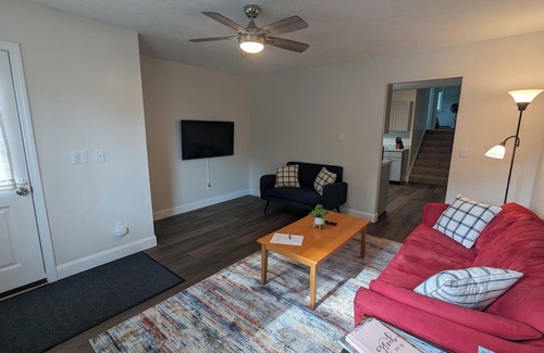 Winooski House | Spacious 3 BR Home 5 mins from UVM w/Free Parking