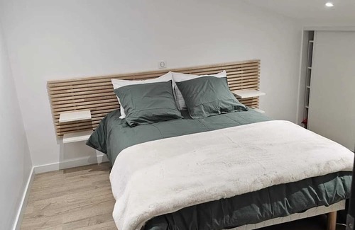 Riom Villa | Homerez - Elegant Villa in Riom with Pool and Sauna