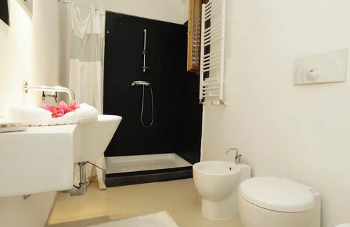 Torre Colonna-sperone House | Homerez - House 1 km away from the beach for 4 ppl. at Torre Colonna-Sperone