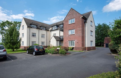 Knutsford Apartment | The Sycamores Country Escape